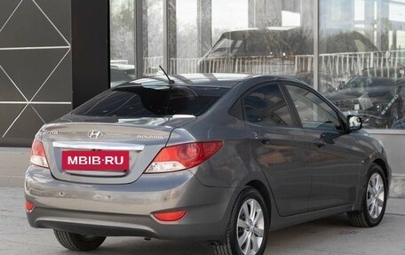 Hyundai Solaris II рестайлинг, 2011 год, 720 000 рублей, 5 фотография