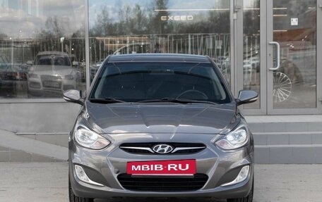 Hyundai Solaris II рестайлинг, 2011 год, 720 000 рублей, 2 фотография