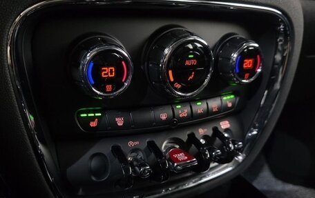 MINI Clubman, 2023 год, 2 190 000 рублей, 14 фотография