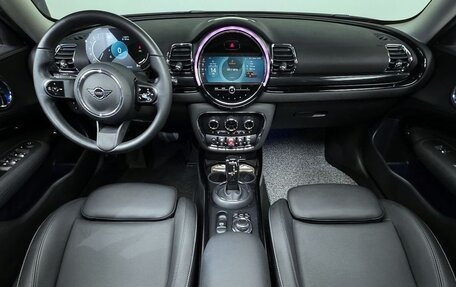 MINI Clubman, 2023 год, 2 190 000 рублей, 7 фотография