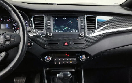 KIA Carens III (RP), 2017 год, 1 640 000 рублей, 9 фотография