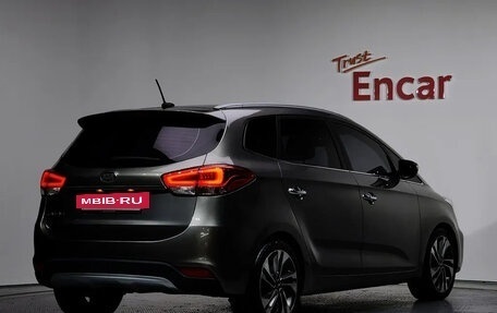 KIA Carens III (RP), 2017 год, 1 640 000 рублей, 3 фотография