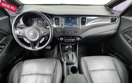 KIA Carens III (RP), 2017 год, 1 640 000 рублей, 6 фотография