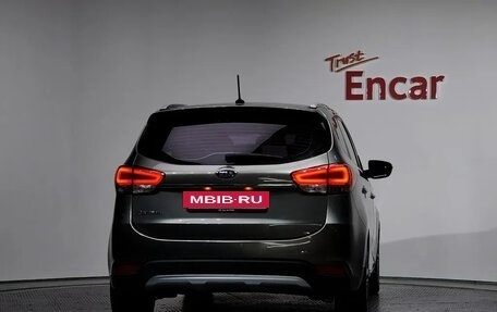 KIA Carens III (RP), 2017 год, 1 640 000 рублей, 4 фотография
