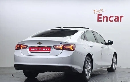 Chevrolet Malibu IX, 2019 год, 1 590 000 рублей, 3 фотография