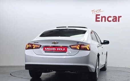 Chevrolet Malibu IX, 2019 год, 1 590 000 рублей, 4 фотография