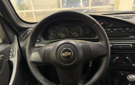 Chevrolet Niva I рестайлинг, 2017 год, 790 000 рублей, 7 фотография
