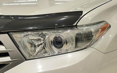 Toyota Highlander III, 2011 год, 1 850 000 рублей, 17 фотография