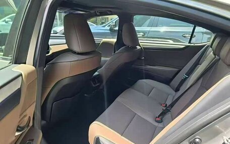 Lexus ES VII, 2025 год, 5 990 000 рублей, 7 фотография