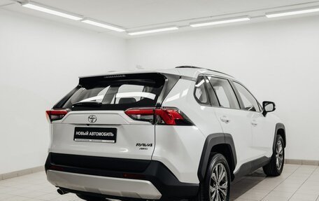 Toyota RAV4, 2025 год, 4 600 000 рублей, 5 фотография