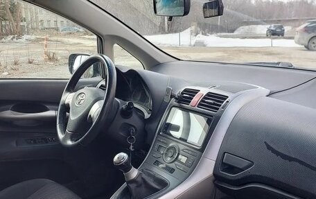 Toyota Auris II, 2007 год, 700 000 рублей, 5 фотография