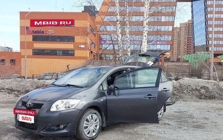 Toyota Auris II, 2007 год, 700 000 рублей, 10 фотография