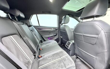 Volkswagen Golf VIII, 2021 год, 2 220 000 рублей, 13 фотография