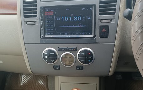 Nissan Tiida, 2005 год, 390 000 рублей, 16 фотография