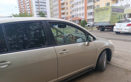 Nissan Tiida, 2005 год, 390 000 рублей, 21 фотография