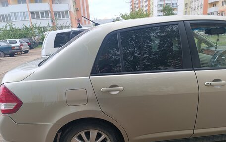 Nissan Tiida, 2005 год, 390 000 рублей, 20 фотография