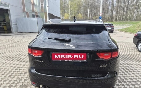 Jaguar F-Pace, 2019 год, 2 740 000 рублей, 6 фотография