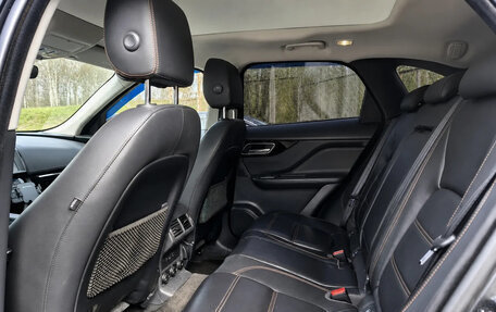 Jaguar F-Pace, 2019 год, 2 740 000 рублей, 17 фотография
