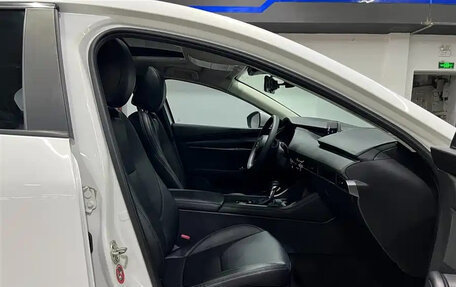 Mazda 3, 2021 год, 1 380 000 рублей, 7 фотография