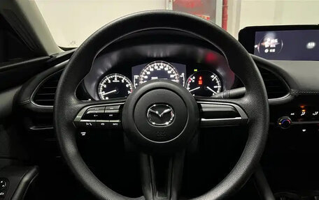 Mazda 3, 2021 год, 1 380 000 рублей, 13 фотография
