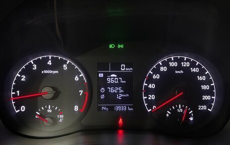 Hyundai Solaris II рестайлинг, 2017 год, 1 160 000 рублей, 19 фотография