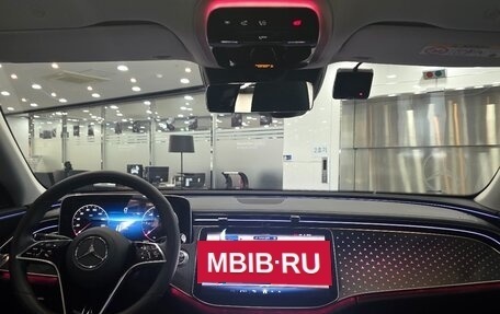 Mercedes-Benz E-Класс, 2024 год, 6 000 000 рублей, 4 фотография