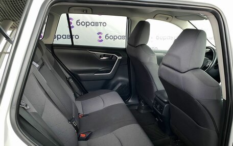Toyota RAV4, 2021 год, 3 125 000 рублей, 15 фотография