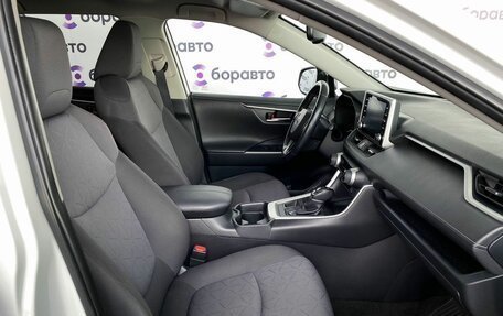 Toyota RAV4, 2021 год, 3 125 000 рублей, 16 фотография