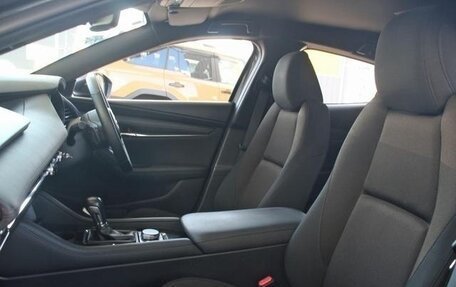 Mazda 3, 2023 год, 1 330 333 рублей, 12 фотография