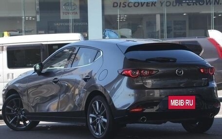 Mazda 3, 2023 год, 1 330 333 рублей, 10 фотография