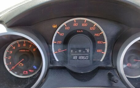 Honda Fit III, 2010 год, 750 000 рублей, 2 фотография