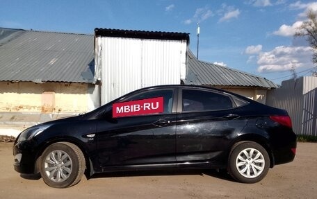 Hyundai Solaris II рестайлинг, 2015 год, 970 000 рублей, 4 фотография