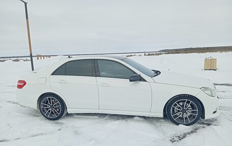 Mercedes-Benz E-Класс, 2012 год, 1 540 000 рублей, 6 фотография