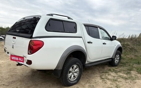 Mitsubishi L200 IV рестайлинг, 2012 год, 1 299 000 рублей, 2 фотография