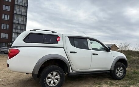 Mitsubishi L200 IV рестайлинг, 2012 год, 1 299 000 рублей, 3 фотография