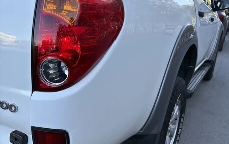 Mitsubishi L200 IV рестайлинг, 2012 год, 1 299 000 рублей, 15 фотография