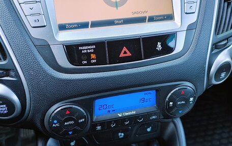 Hyundai ix35 I рестайлинг, 2011 год, 1 199 000 рублей, 17 фотография