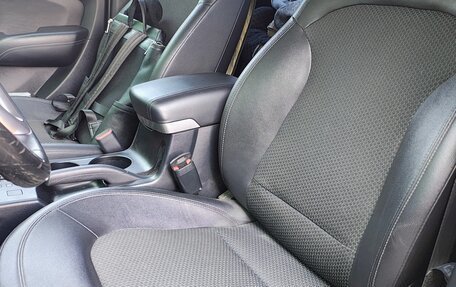 Hyundai ix35 I рестайлинг, 2011 год, 1 199 000 рублей, 20 фотография