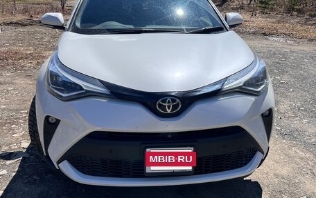 Toyota C-HR I рестайлинг, 2020 год, 2 200 000 рублей, 2 фотография