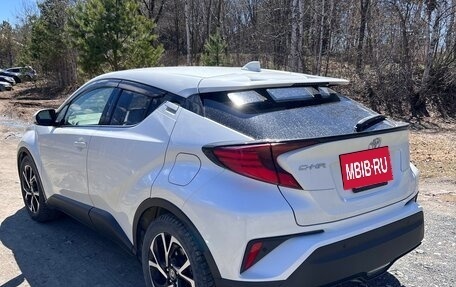 Toyota C-HR I рестайлинг, 2020 год, 2 200 000 рублей, 6 фотография