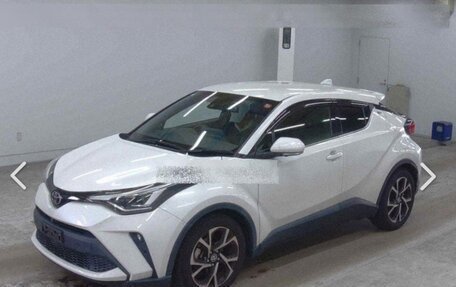 Toyota C-HR I рестайлинг, 2020 год, 2 200 000 рублей, 22 фотография