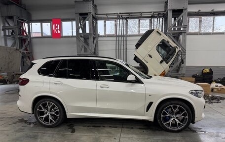 BMW X5, 2021 год, 8 300 000 рублей, 2 фотография