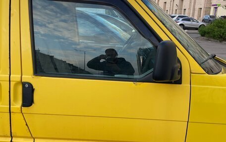 Volkswagen Transporter T4, 2000 год, 850 000 рублей, 19 фотография