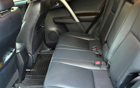 Toyota RAV4, 2013 год, 2 450 000 рублей, 7 фотография