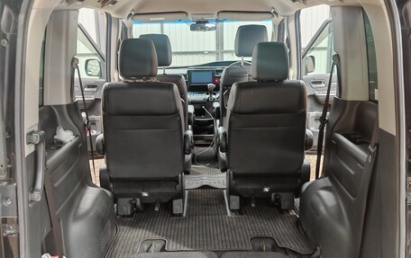 Honda Stepwgn IV, 2016 год, 1 780 000 рублей, 14 фотография