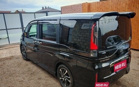 Honda Stepwgn IV, 2016 год, 1 780 000 рублей, 6 фотография
