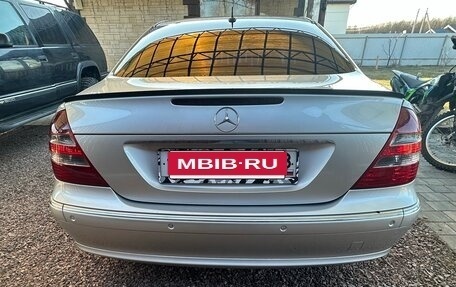 Mercedes-Benz E-Класс, 2003 год, 750 000 рублей, 7 фотография