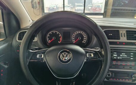 Volkswagen Polo VI (EU Market), 2017 год, 989 000 рублей, 10 фотография