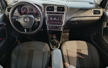 Volkswagen Polo VI (EU Market), 2017 год, 989 000 рублей, 12 фотография