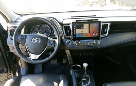 Toyota RAV4, 2012 год, 1 900 000 рублей, 4 фотография